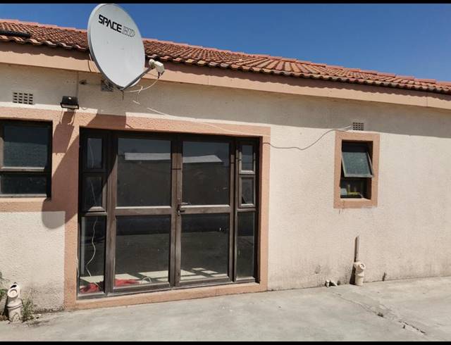 1 BEDROOM PROPERTY TO RENT IN FOREST GLADE